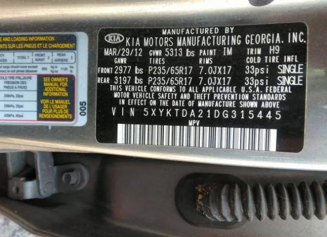 Photo 8 VIN: 5XYKTDA21DG315445 - KIA SORENTO 