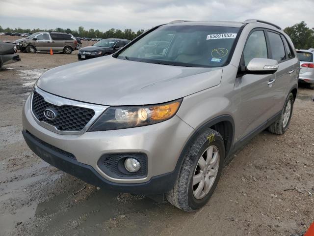 Photo 1 VIN: 5XYKTDA21DG320399 - KIA SORENTO LX 