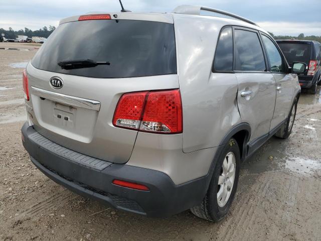 Photo 3 VIN: 5XYKTDA21DG320399 - KIA SORENTO LX 