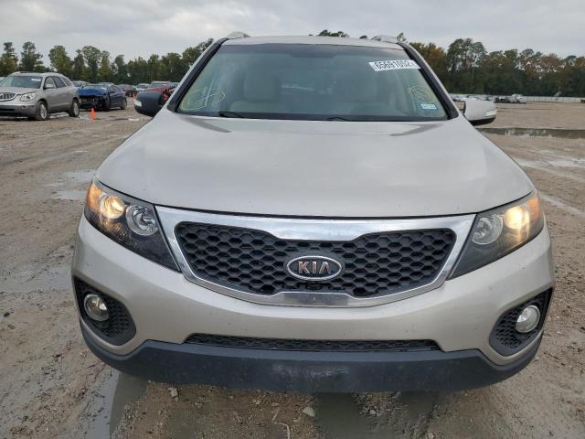 Photo 8 VIN: 5XYKTDA21DG320399 - KIA SORENTO LX 