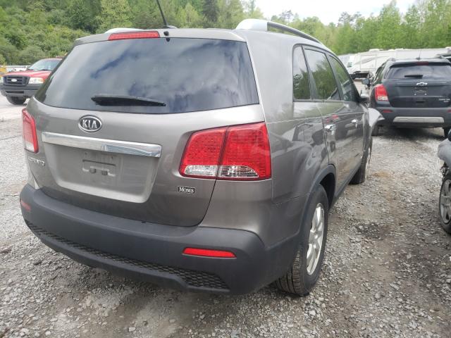 Photo 3 VIN: 5XYKTDA21DG389559 - KIA SORENTO LX 