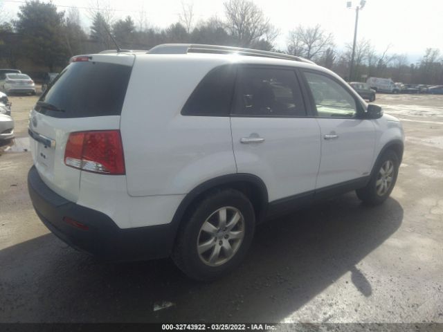 Photo 3 VIN: 5XYKTDA22DG323036 - KIA SORENTO 