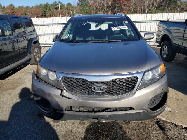 Photo 4 VIN: 5XYKTDA22DG403887 - KIA SORENTO 