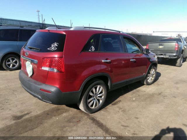 Photo 3 VIN: 5XYKTDA23BG079703 - KIA SORENTO 