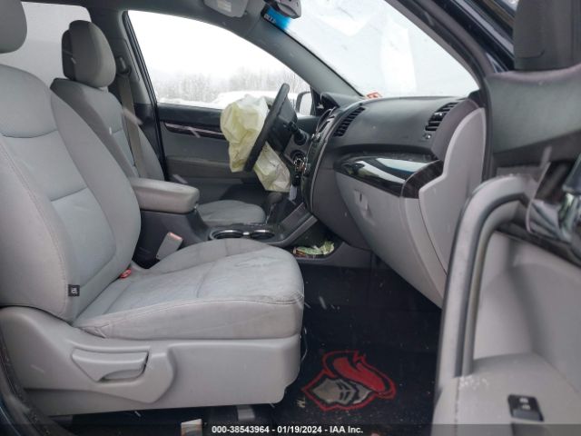 Photo 4 VIN: 5XYKTDA23CG253271 - KIA SORENTO 