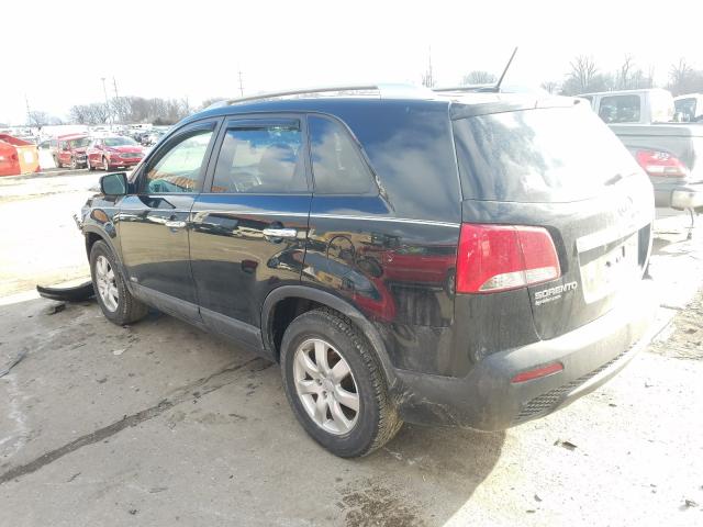 Photo 2 VIN: 5XYKTDA23DG338600 - KIA SORENTO LX 