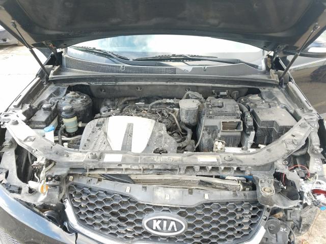 Photo 6 VIN: 5XYKTDA23DG338600 - KIA SORENTO LX 