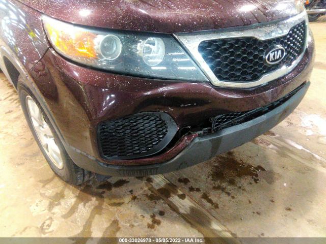 Photo 5 VIN: 5XYKTDA23DG348382 - KIA SORENTO 