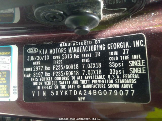 Photo 8 VIN: 5XYKTDA24BG079077 - KIA SORENTO 