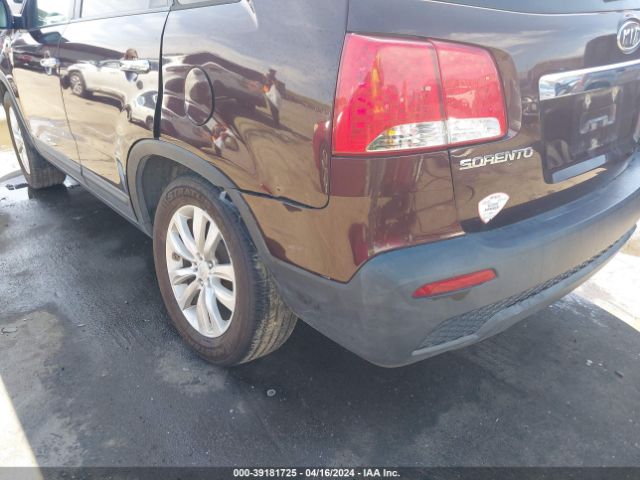 Photo 5 VIN: 5XYKTDA24BG112448 - KIA SORENTO 