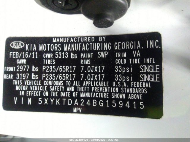 Photo 8 VIN: 5XYKTDA24BG159415 - KIA SORENTO 