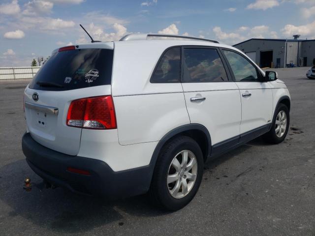 Photo 3 VIN: 5XYKTDA24DG315990 - KIA SORENTO LX 