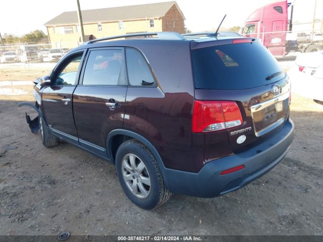 Photo 2 VIN: 5XYKTDA24DG318968 - KIA SORENTO 