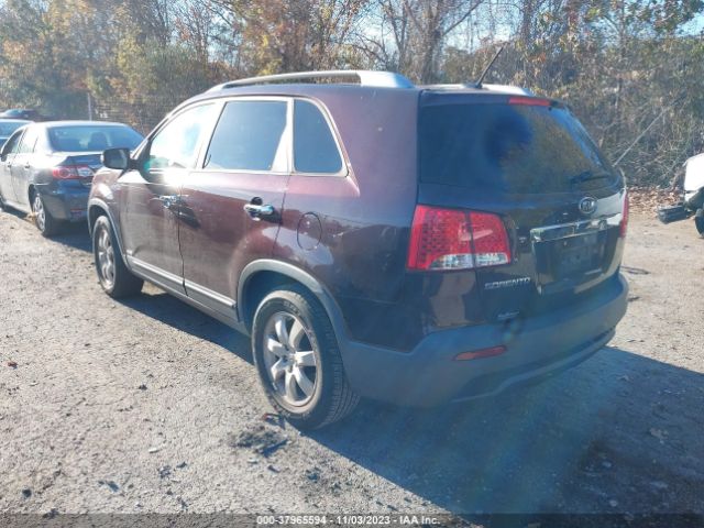 Photo 2 VIN: 5XYKTDA24DG348004 - KIA SORENTO 