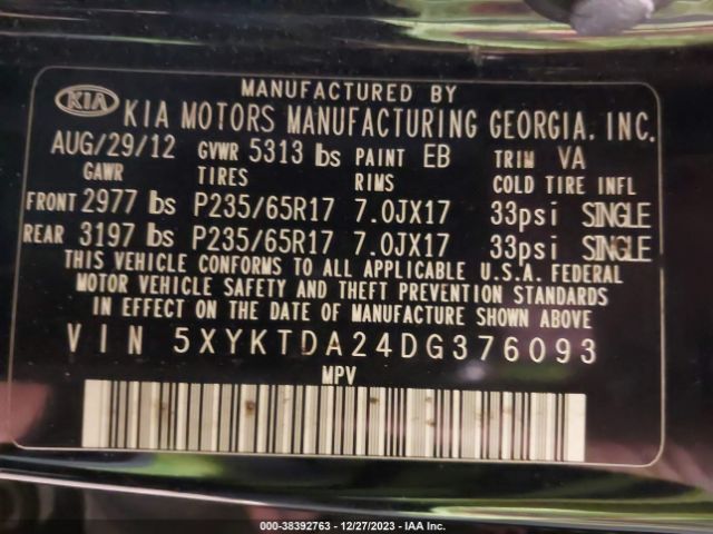 Photo 8 VIN: 5XYKTDA24DG376093 - KIA SORENTO 