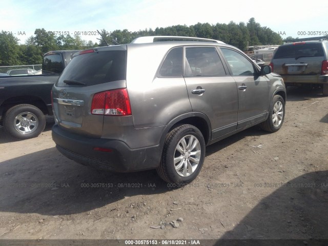 Photo 3 VIN: 5XYKTDA25BG177258 - KIA SORENTO 