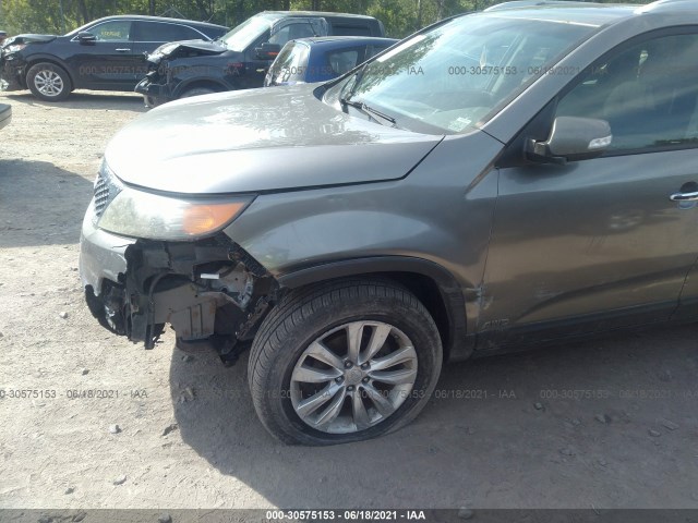 Photo 5 VIN: 5XYKTDA25BG177258 - KIA SORENTO 