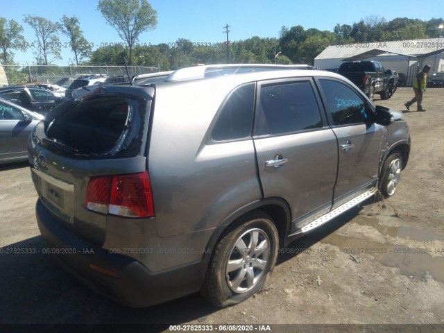 Photo 3 VIN: 5XYKTDA25CG297014 - KIA SORENTO 