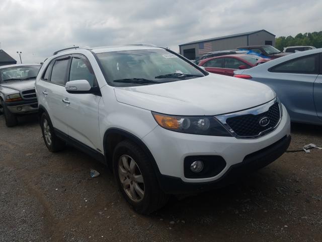 Photo 0 VIN: 5XYKTDA25DG359805 - KIA SORENTO LX 