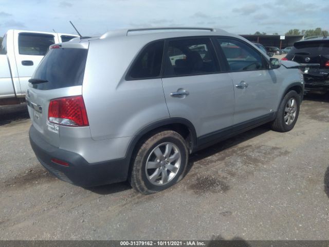 Photo 3 VIN: 5XYKTDA25DG368794 - KIA SORENTO 