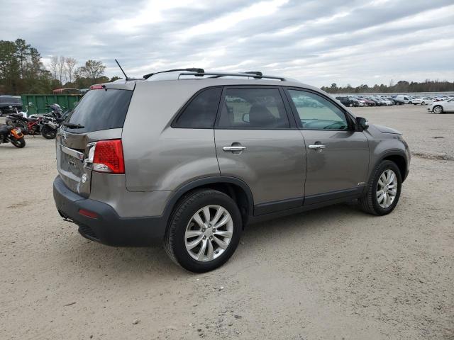 Photo 2 VIN: 5XYKTDA26BG172988 - KIA SORENTO 