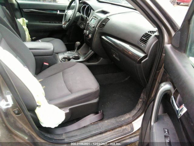 Photo 4 VIN: 5XYKTDA26CG195088 - KIA SORENTO 