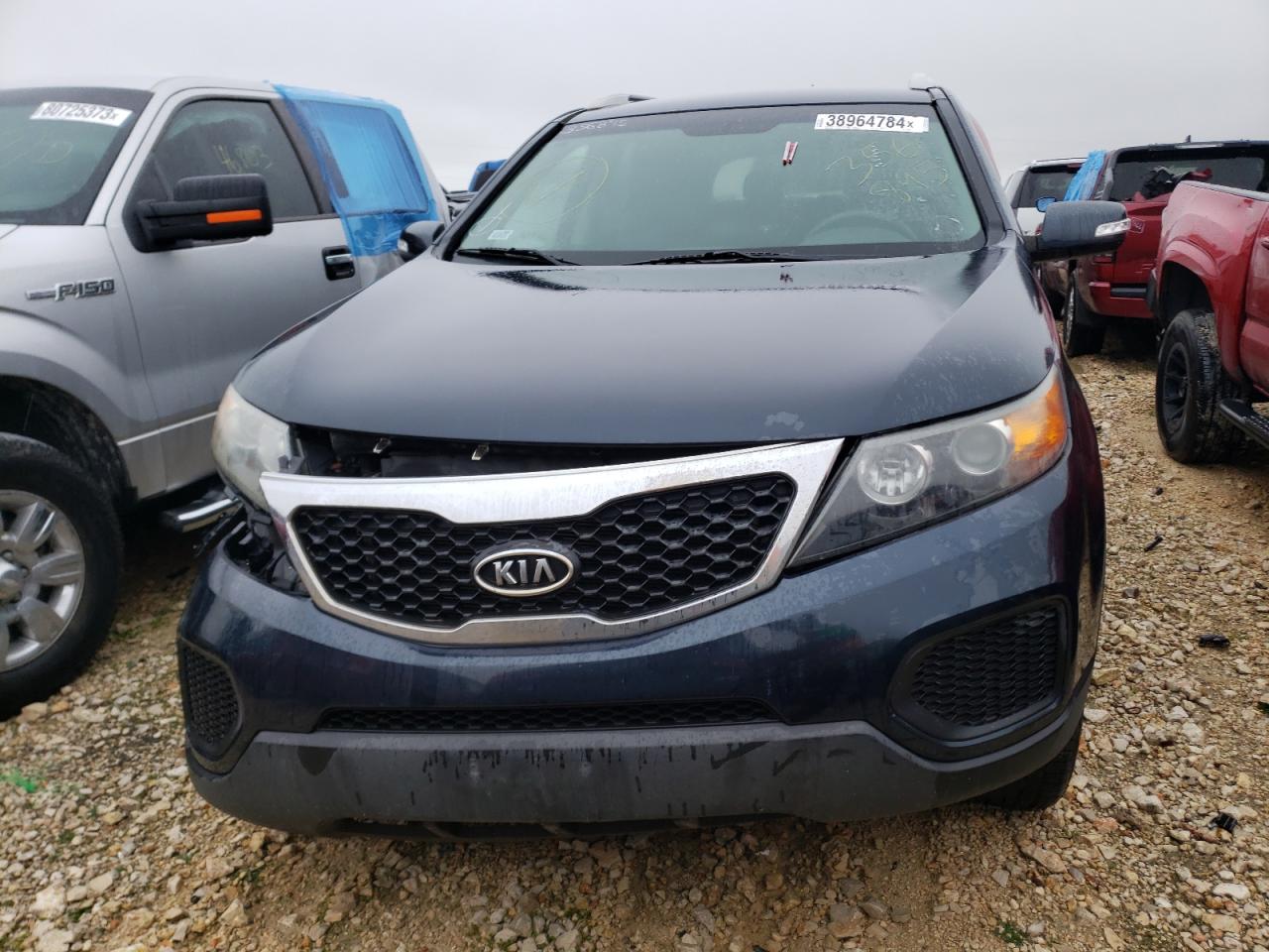 Photo 4 VIN: 5XYKTDA26DG356895 - KIA SORENTO 