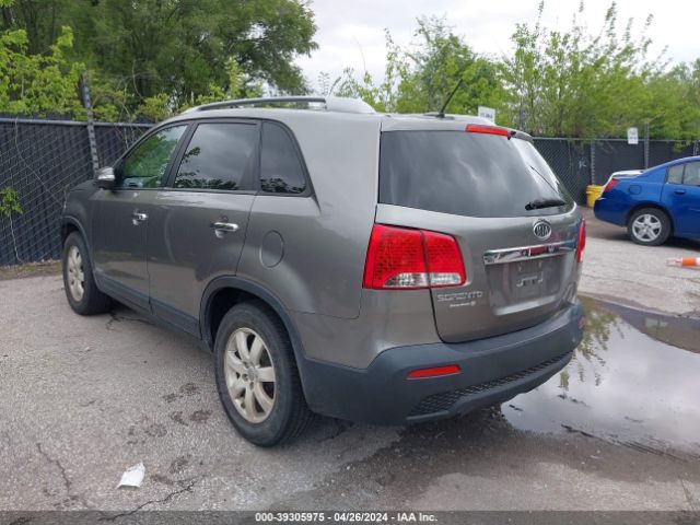 Photo 2 VIN: 5XYKTDA26DG403407 - KIA SORENTO 