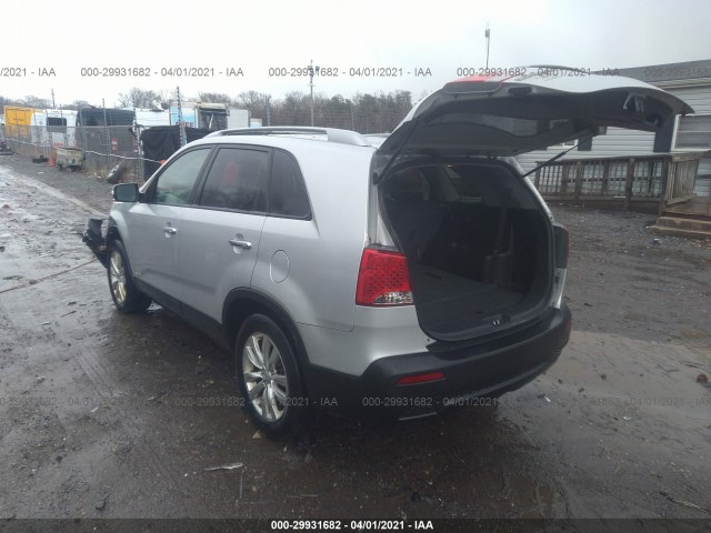 Photo 2 VIN: 5XYKTDA27BG083124 - KIA SORENTO 