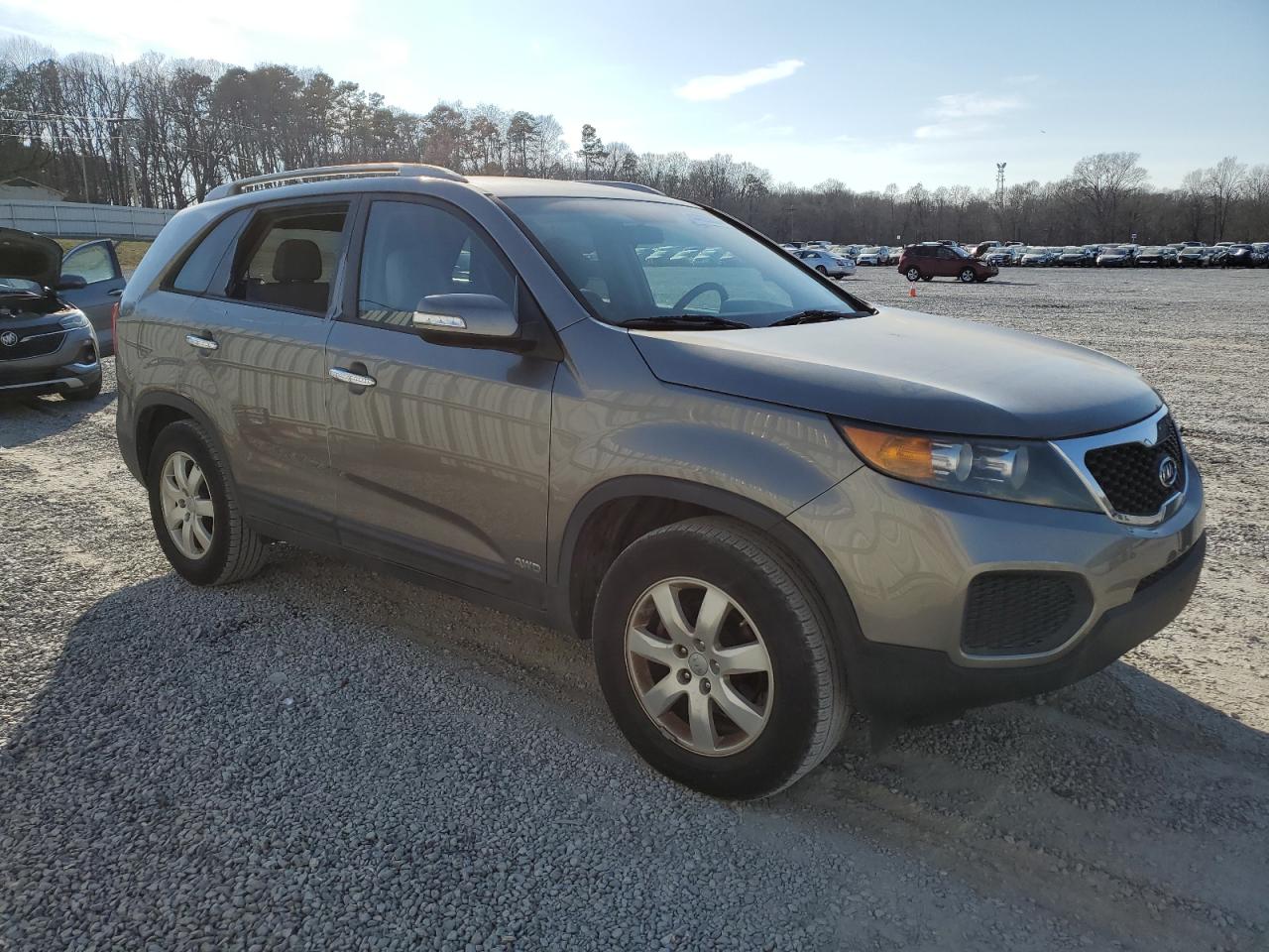 Photo 3 VIN: 5XYKTDA27DG344920 - KIA SORENTO 