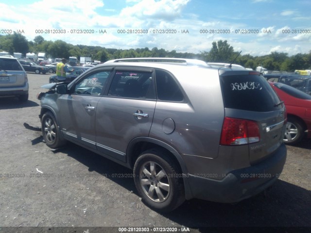 Photo 2 VIN: 5XYKTDA28BG143282 - KIA SORENTO 