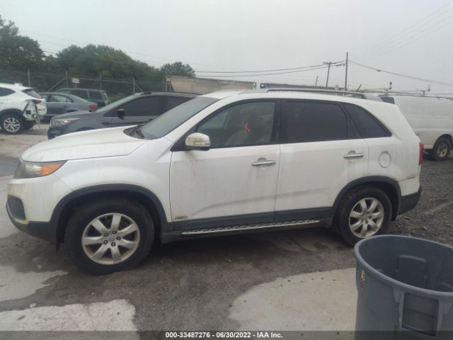 Photo 5 VIN: 5XYKTDA28CG212201 - KIA SORENTO 