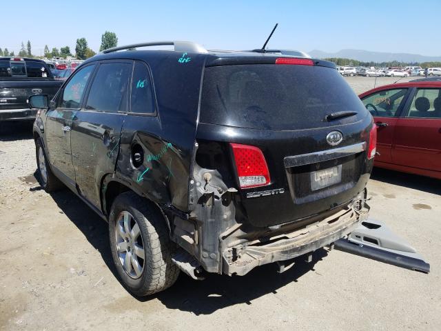 Photo 2 VIN: 5XYKTDA28DG309982 - KIA SORENTO LX 