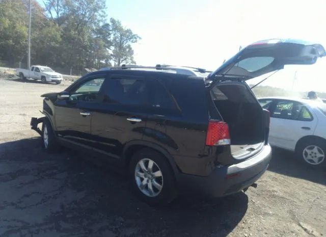 Photo 2 VIN: 5XYKTDA28DG323901 - KIA SORENTO 