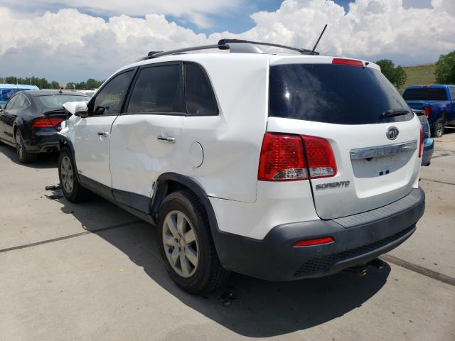 Photo 2 VIN: 5XYKTDA28DG342111 - KIA SORENTO LX 