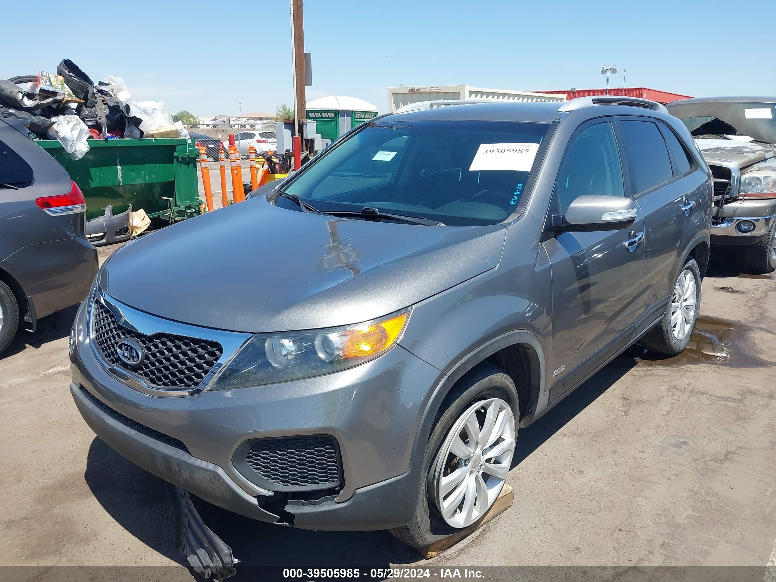 Photo 1 VIN: 5XYKTDA29BG067328 - KIA SORENTO 