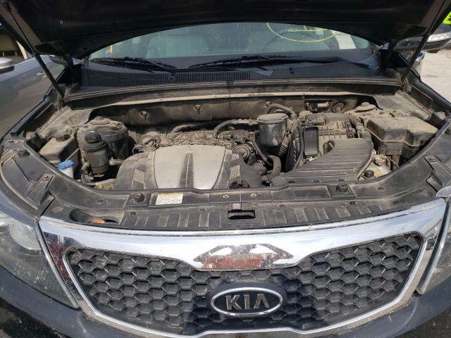 Photo 6 VIN: 5XYKTDA29DG311269 - KIA SORENTO LX 