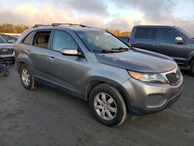 Photo 3 VIN: 5XYKTDA29DG368281 - KIA SORENTO LX 