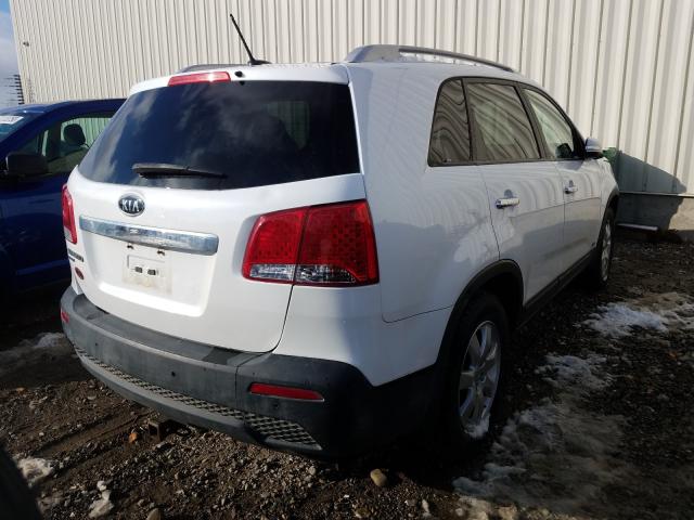 Photo 3 VIN: 5XYKTDA29DG404373 - KIA SORENTO LX 