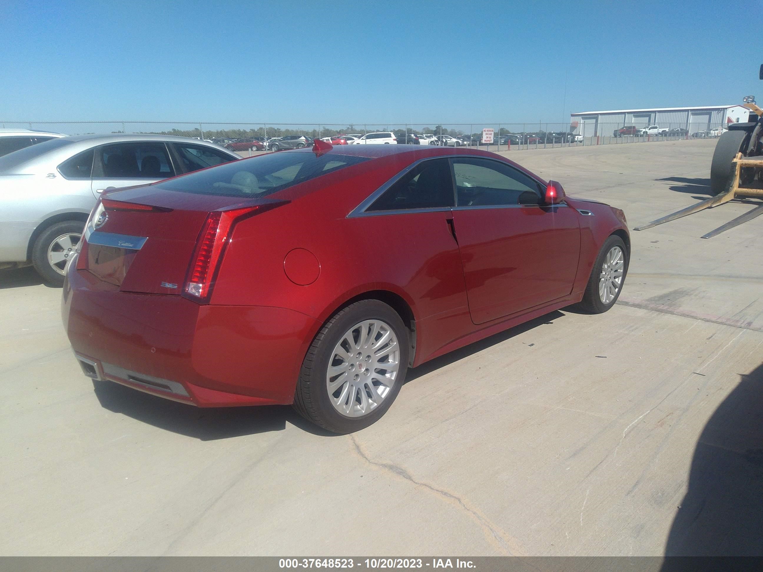 Photo 3 VIN: 5XYKTDA2XBG059075 - CADILLAC CTS 