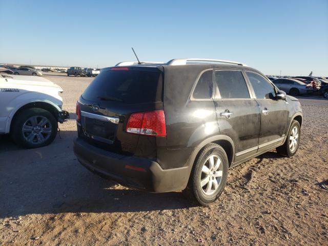 Photo 3 VIN: 5XYKTDA2XDG323026 - KIA SORENTO LX 