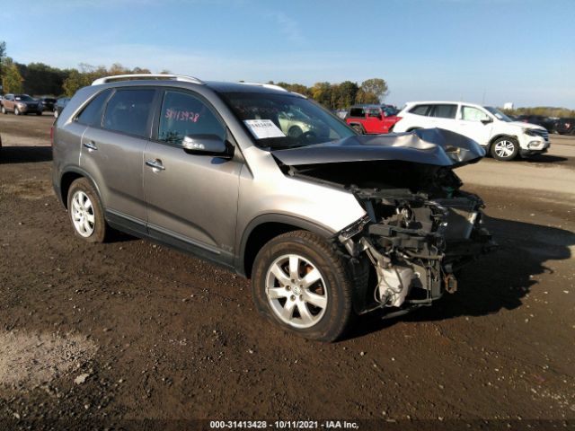 Photo 0 VIN: 5XYKTDA2XDG327299 - KIA SORENTO 