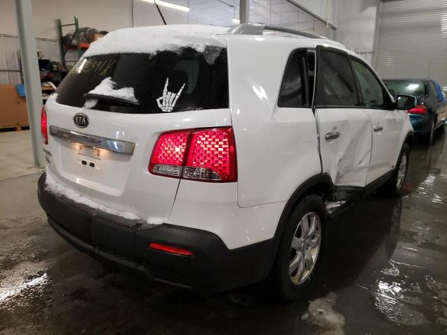 Photo 3 VIN: 5XYKTDA2XDG404379 - KIA SORENTO LX 