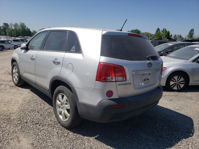 Photo 2 VIN: 5XYKTDA61DG350862 - KIA SORENTO LX 