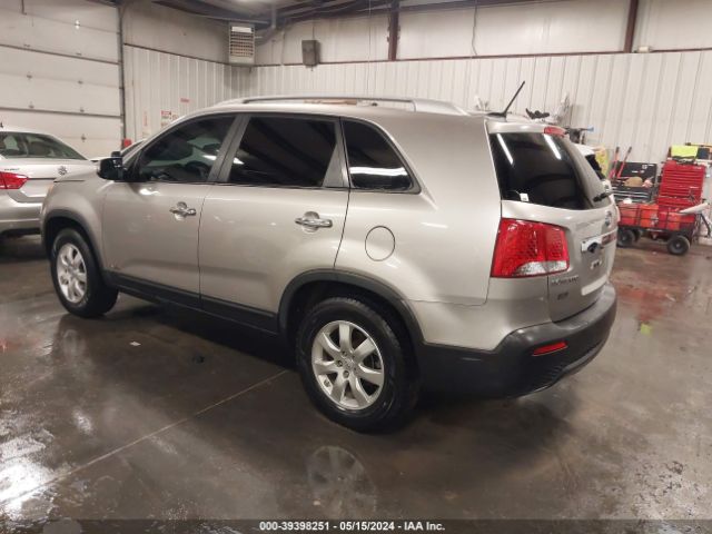 Photo 2 VIN: 5XYKTDA62CG277967 - KIA SORENTO 