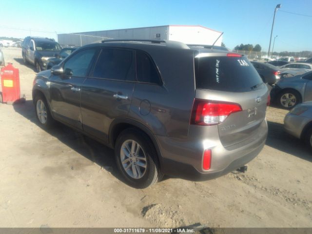 Photo 2 VIN: 5XYKTDA62FG576525 - KIA SORENTO 