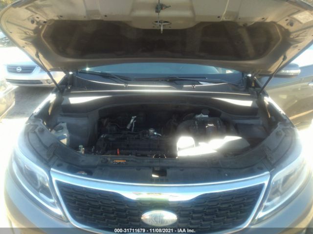 Photo 9 VIN: 5XYKTDA62FG576525 - KIA SORENTO 