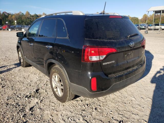 Photo 2 VIN: 5XYKTDA62FG608423 - KIA SORENTO LX 