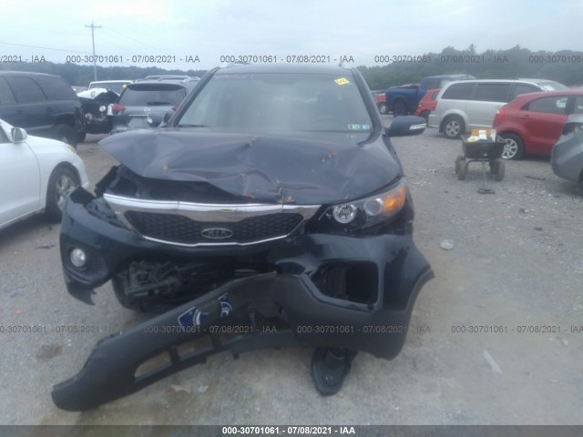 Photo 5 VIN: 5XYKTDA63CG286533 - KIA SORENTO 