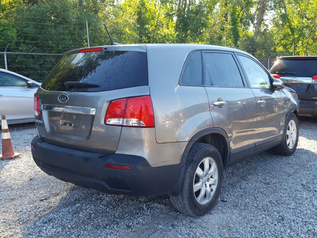 Photo 3 VIN: 5XYKTDA63DG405196 - KIA SORENTO LX 